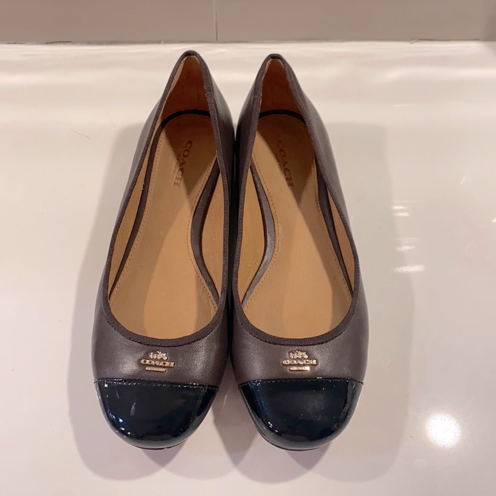 Two-tone Coach Leather Bonnie Cap Toe Ballet Flats